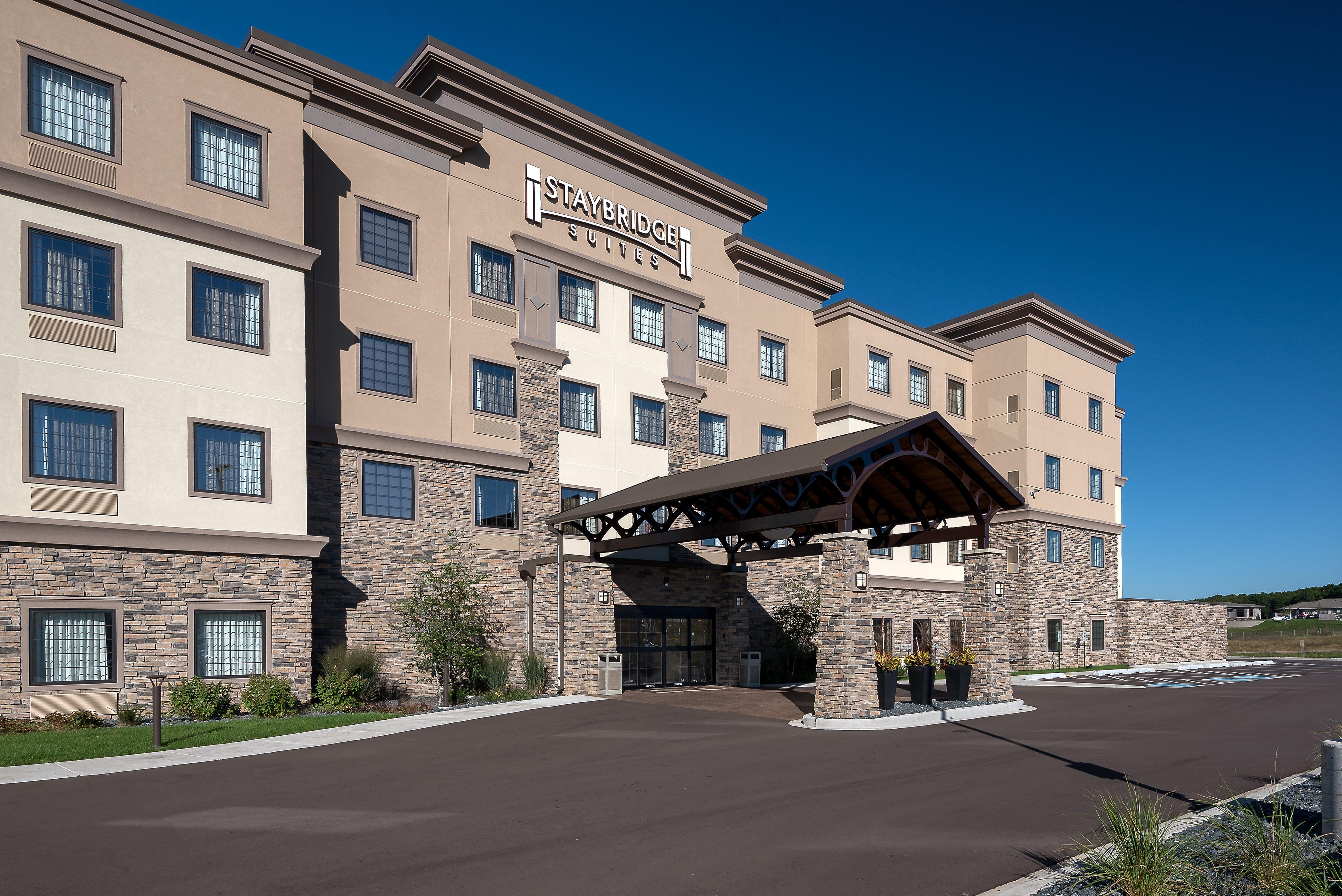 Staybridge Suites Eau Claire - Altoona By Ihg Ngoại thất bức ảnh